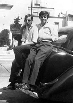 Bellizi con un compa&ntilde;ero