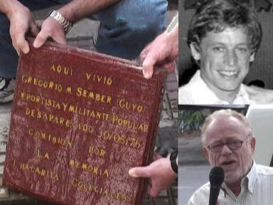 Baldosa en homenaje a Guyo