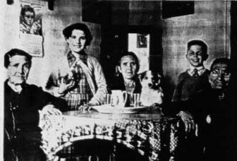 Antonio con su familia